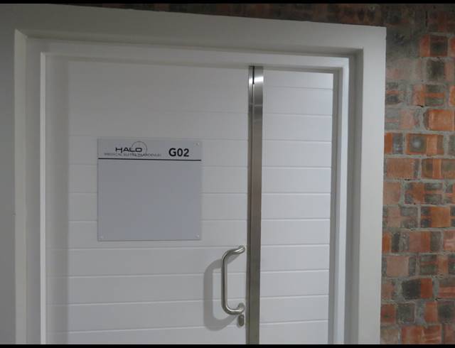 98M² MEDICAL SUITE TO LET IN PAARDEVLEI